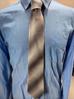 Van Heusen Silver Black Metallic Tie 100% Silk